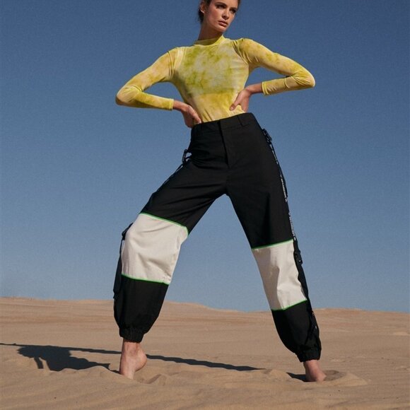 Parachute Pants - Picture 2 of 6